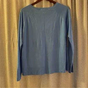 Zara Raglan Crew Zara | Sweaters | Nwt Zara Lightweight Raglan Sweater In Cerulean Blue ...